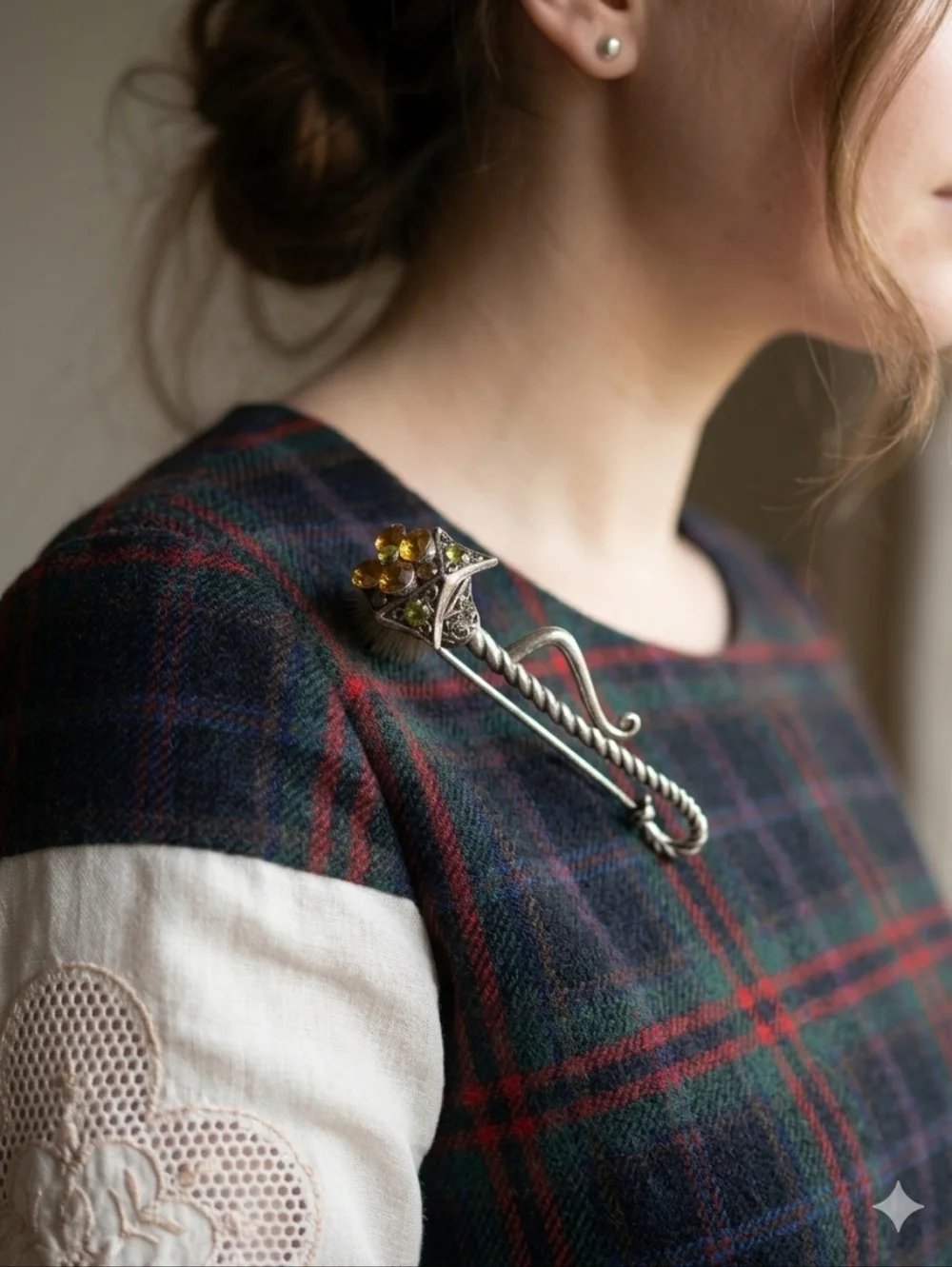 Vintage  Scottish Thistle‎ Kilt Stick Floral Hair Stick with Gemstones  Accents